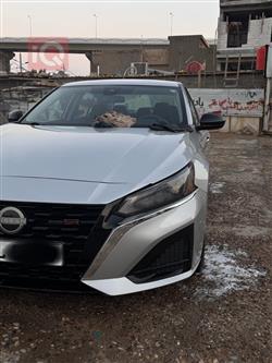 نيسان ألتيما